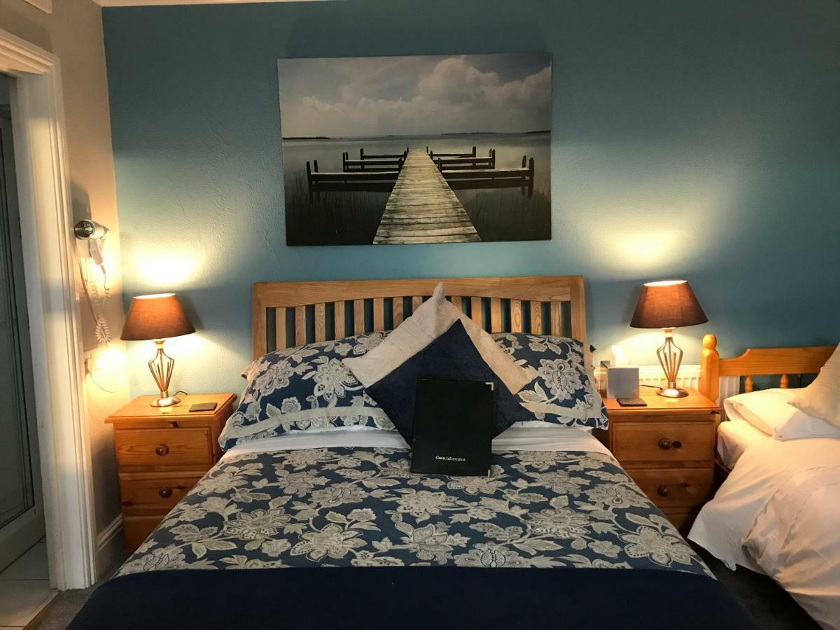 Brook House Bed & Breakfast บรอดเวย์ ภายนอก รูปภาพ